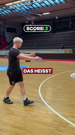 CUTS | 6 more points through off-ball movement 🏀