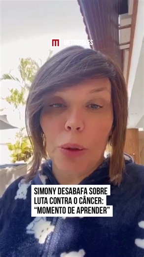 #Simony, que atualmente está passando por tratamento contra #câncer no intestino, usou as redes sociais para fazer um desabafo. Nos Stories de seu perfil oficial no Instagram, a cantora, de 46 anos, compartilhou um vídeo no qual falou um pouco mais sobre a fase complicada que vive. Reportagem no metropoles.com! #TikTokNoticias