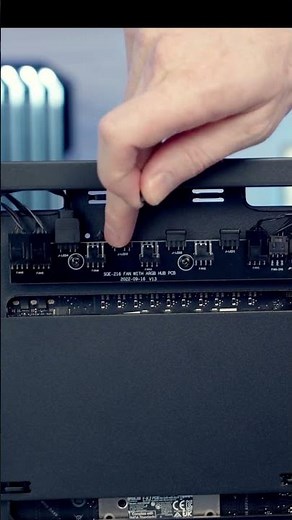 Plug Case SATA Cable into PSU - PC Building Tips for Beginners #Shorts