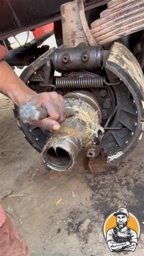 Amazing Stuck Bearings Installation #mechanic #automobile #trending #repair #dieselengine #viral