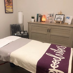 What is the Raindrop Technique? — Redeeming Thyme