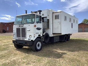 1979 White Road Commander 2 T/A Cabover Truck W/Mobile Office | Other