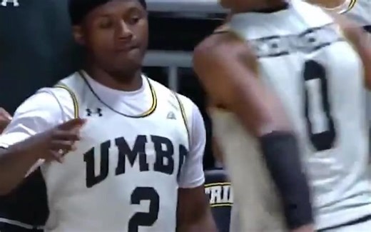 UMBC输球无缘疯狂三月：再见1.57米控卫Darnell Rogers