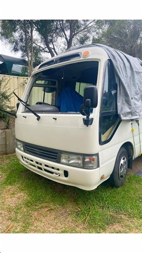 Toyota Coaster. Windscreen rust repair and full painting of front of the Bus. #diy #handyman