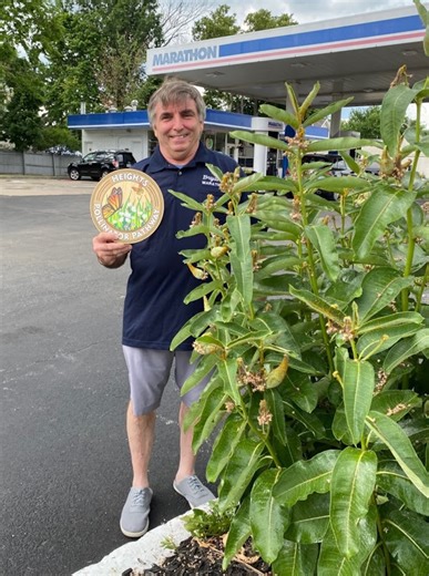 Marathon owner/operator on Cedar-Lee hangs up the full-service gas pump