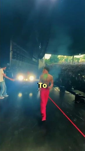 Did NLE Choppa Invented a Dance LIVE at His Concert.