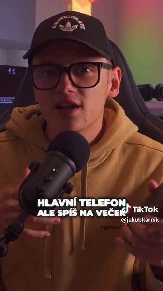 Nejdivnější telefon roku: Oukitel WP28S recenze