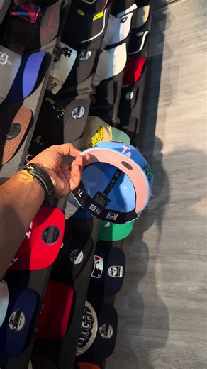 Exclusive 59FIFTY & 9FIFTY Caps by New Era