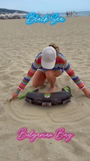 Bulgarian Bag Flow on the Beach!🌊🇧🇬 #bulgarianbag #flow #suples #suplestrainingsystems #blacksea #bulgaria #sunnybeach | Magdalena Ivanova Ivanova