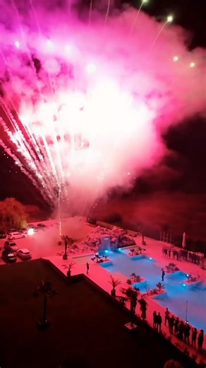 Titanic Dream on Instagram: "🌸 Ziua Femeii · 8 Martie 💍 Nuntă de Probă O seară dedicată ei. Inspirație, eleganță și emoția unei nunți adevărate. De Ziua Femeii, te invităm la o Nuntă de Probă, un eveniment creat pentru viitorii miri care vor mai mult decât poze frumoase. Vor emoție, atmosferă, muzică bună și detalii puse la punct. O experiență care îți arată cum se simte, cu adevărat, o nuntă reușită. ✨ Ce vei trăi: • decor elegant, exact ca la o nuntă reală • muzică live, vibe de petrecere ad