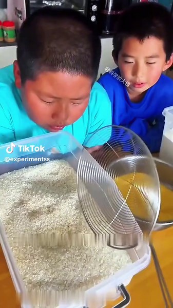 **Des expériences que tu n’as encore jamais découvertes** #pourtoi #ExpériencesScientifiques #apprendresurtiktok #AstucesDuQuotidien