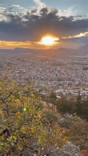 En las escaleras al cielo, del cerro del toro #acámbaro #guanajuato