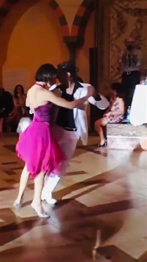 Tango, Giros Contra-Giros.Gustavo Rosas.Show con Gisela Natoli en Marsala.MAYO 2012.IT.#tango