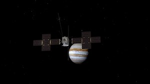 Juice orbiting Jupiter (artist’s impression)