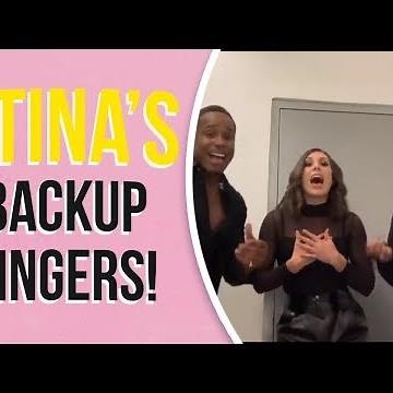 Christina Aguilera's backup vocalists sings "Ain't No Other Man"