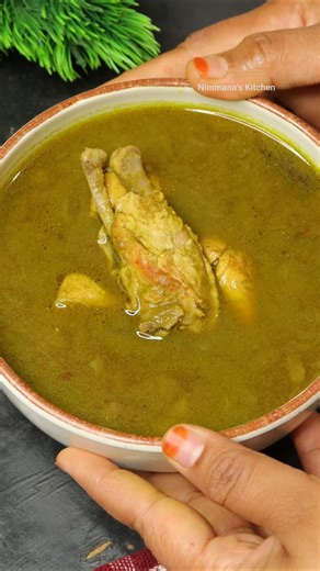 ఈ చల్లటి క్లైమేట్ కి ఇలా హెల్ది గా వేడివేడి Chicken Soup😋👌అదిరిపోయింది🍗#shorts #chicken