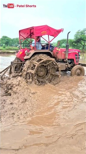 💪 Leveling the Soil After Field Leveling Work So That Plant Transplanting Can Be Done Properly! 🌱🚜