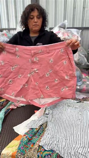 *🤍✨MIX MUJER VERANO ITALIANO PRIMERA CON SEGUNDA✨🤍* 105 PRENDAS APP // 20 KILOS *✨A SÓLO $120.000*✨ _INCLUYE ENVÍO GRATIS_🇨🇱 PV • 20/9 • # 💬María Jesús 56999622322 💬Moira 56922333838 💬Sebastián 56949958265 📍Encuéntranos en Parque Industrial, parcelación San Ignacio, lote 31 bodega G, Puerto Varas 🕗 Lunes a Domingo 09:00 a 18:00 hrs | LA ITALIANA ROPA EUROPEA RECICLADA