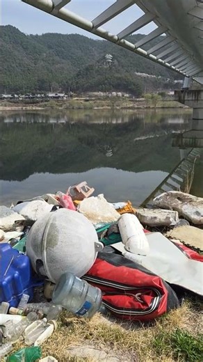 Nakdong River Trash Collection, Gyeongcheon Island, Sangju Weir, Kayaks