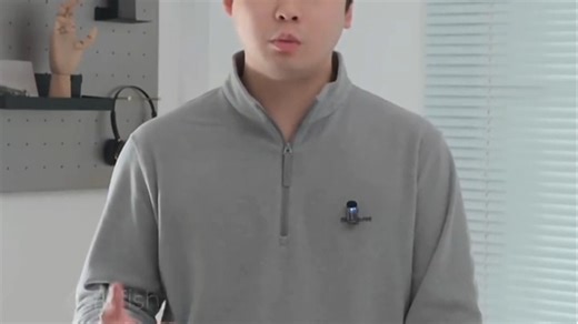 AudioEngine D3 无线音箱配备深度降噪、智能EQ调音与自动限幅功能，居家办公或休闲听歌时音质清晰稳定，安全音轨设计更护耳，体验更安心。