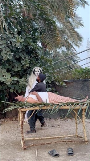 Ghost Filter Prank on my Friend! His reaction is priceless #shorts #funny #scary #prank