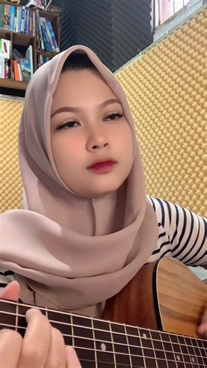 Dihina Tidak Tumbang: Cover Akustik Judika