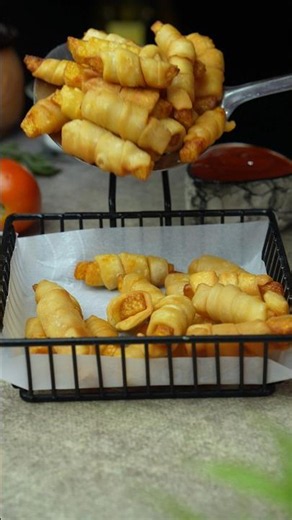 Crispy Spiral Potato Sticks 😋 | Perfect Evening Snack #shorts