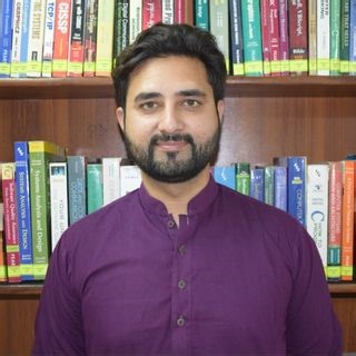 Faheem K., Domina la Informática con Orientación Experta – ¡Aprende en Inglés y Desbloquea Todo tu Potencial! | Aprende con profesores de informática