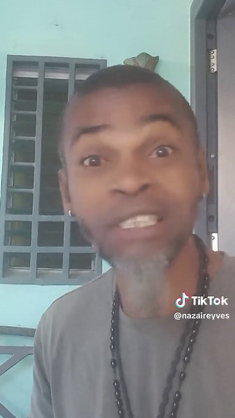 pouchon (@nazaireyves)’s videos with son original - Błēů ♧ Måříņ ♡ CMF🎵🫀