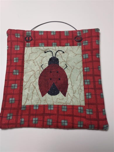 Ladybug Mini Quilt - Handmade Original Design ~ 6" Wall Hanging - Etsy