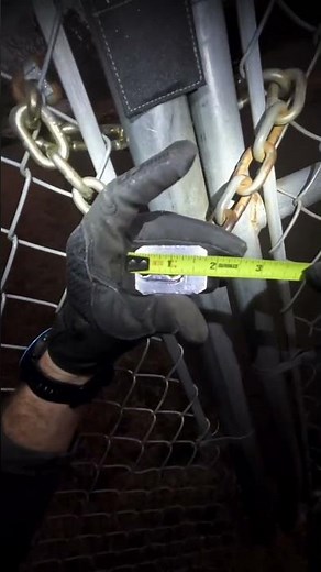 Magnetic lock picking case - this is a staged demonstration performed in a controlled environment