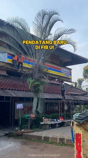 Duniaui on Instagram: "Semester depan makin asik nih #anakui #masukui #universitasindonesia #mahasiswa"