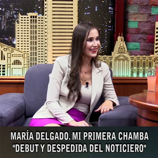 😀 Maria Delgado es capísima en lo que hace! Pero no siempre fué así! 😀 Como muchos de nosotros ella también tuvo su momento de MI PRIMERA CHAMBA! 😊😉 #mariadelgado #periodista #presentadoradenoticias #miprimerachamba #television #experiencia #talento #preparacion #notas | QD SHOW