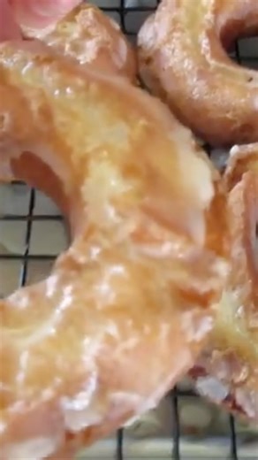 GLAZED CAKE DONUTS 🍩 So YUMMY 😋 #food #cooking #homemade #donuts #recipe #tutorial #bestdonuts