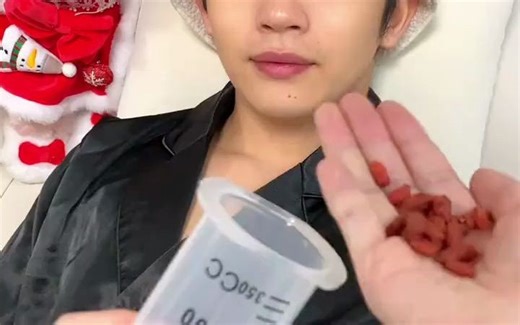 护肤使我快乐天天护肤天天快乐沉浸式护肤原相机