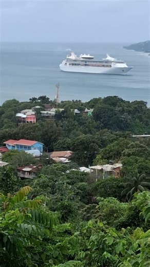 vision - class cruise ship