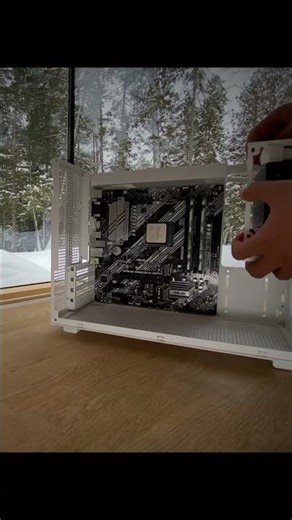 Intel Arc B580 in SFF Gaming for $600