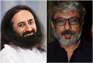 श्री श्री रविशंकर ने देखी पद्मावत, कहा- फिल्म में नहीं है कुछ भी आपत्तिजनक