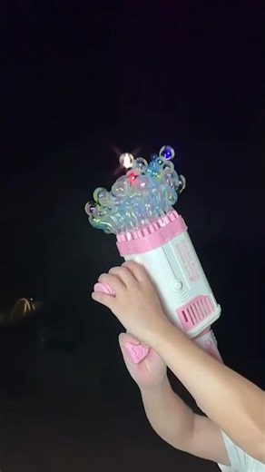 Giant Automatic Bubble Machine Gun for Kids & Adults 🫧