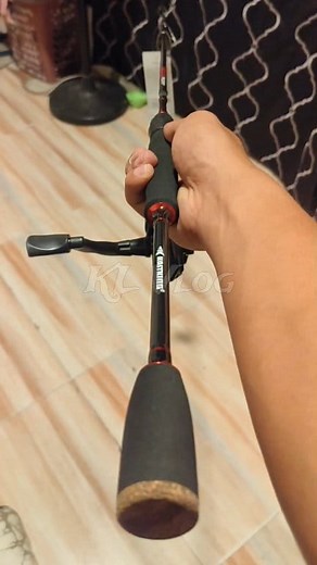 Straight Kastking fishing rod set up Pangdiinan pero affordable nasa comment section ang link kung saan mabibili😁 #klvlog #fypシ゚ #fishing #kastking #fishingsetup #fishinggear #fishingrod #fishingreels | KL Vlog