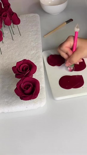Stunning Gum Paste Flower Decoration Tutorial