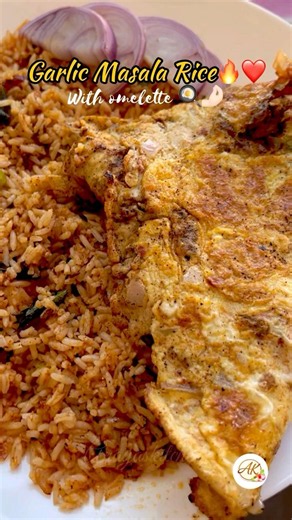Spicy Garlic Rice with Spicy omelette 🌶️🍳 #food #easyrecipe #viral #recipe #eggrecipe #garlicrice