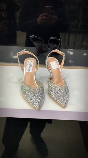 Stylish Court Shoes for Every Occasion