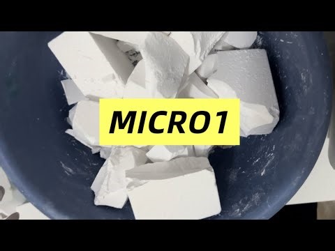 ASMR/ gym chalk/ two microphone comparison/micro1