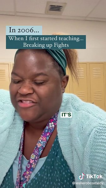 “Ms. Rob will fight a kid!” LOL 😂 If you’ve been to one of my standup comedy shows. I’m sure you get this. #msrobwillfightakid -Ms. Rob Said What?! 🍎 #leslierobcomedy #msrobsaidwhat #teacherhumor #teachercomedy #teachercomedian #teacherlife #funnyteacher #teachersoftiktok #teachertiktok #teachertok #tiktokteachers #teachersontiktok