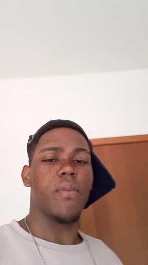 Creative Hand Gestures for Expressive Communication