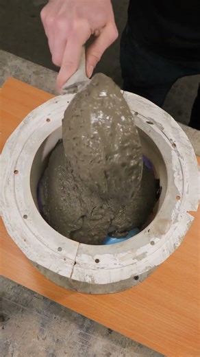 Building a cement tank with windows! 🐟🏗️ #diy #aquarium #fish