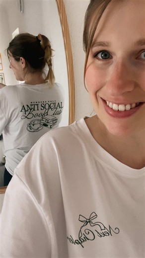 I got a new T-shirt from tiktok shop and I loveee it so thought I’d share with you guys I’ve linked it in my shop #tiktokshop #bookishclothing #bookish #ilovebooks #antisocialbookclub