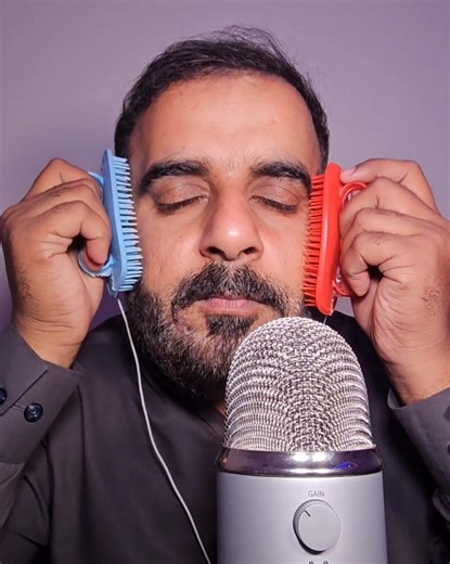 Beard scratching #mouthsoundasmr #mouthsounds