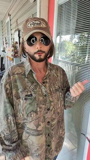 An by the way my daddy named me Sue #funnyvideos #funny #laugh | Barb Meadows